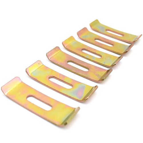 Pack sink brackets - of,